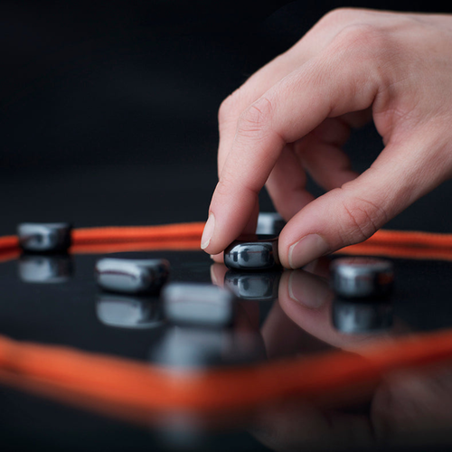 MagnetMasters - No Board Needed!